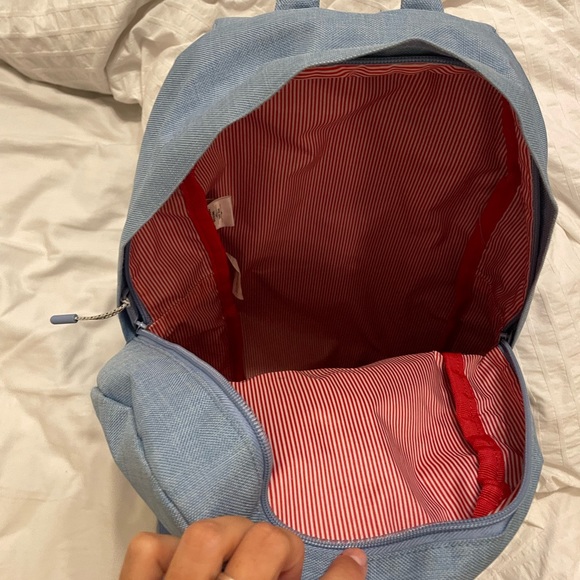 Herschel backpack - Picture 3 of 3